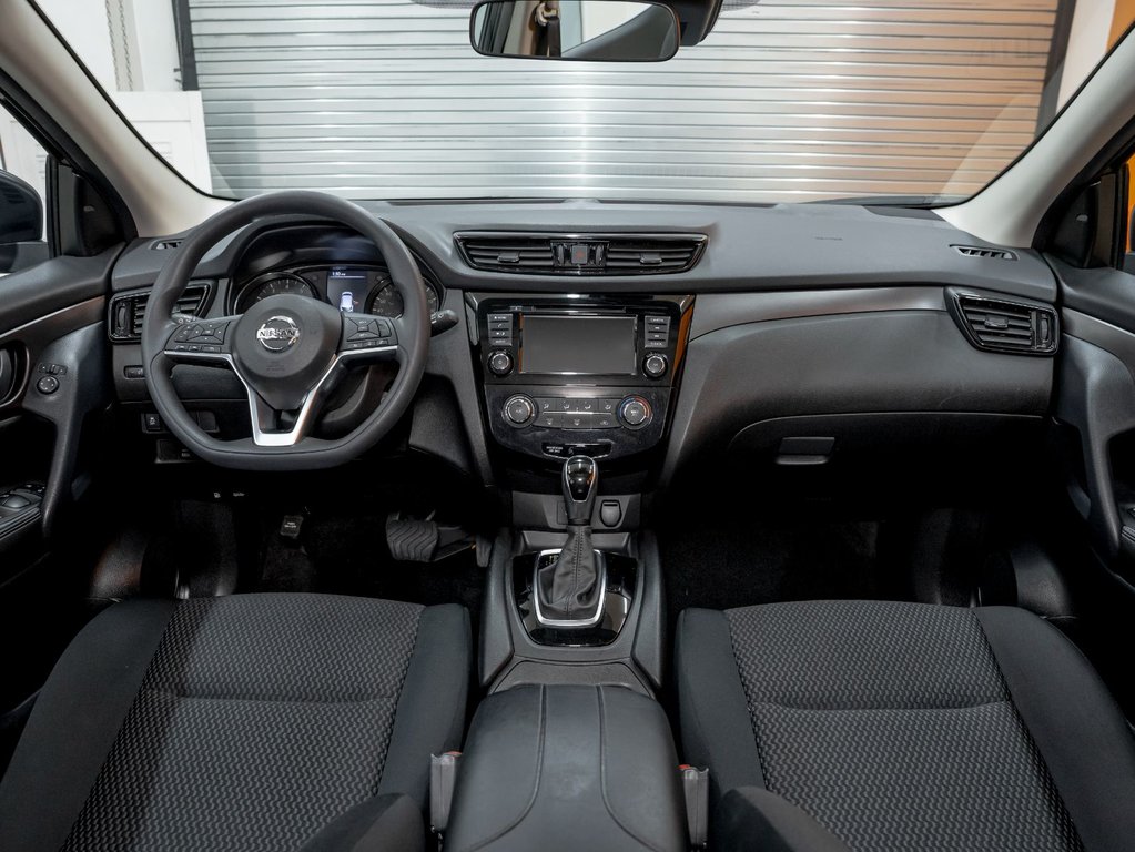 Nissan Qashqai  2023 à St-Jérôme, Québec - 11 - w1024h768px