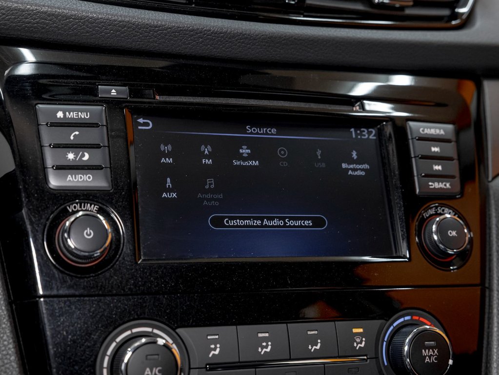 Nissan Qashqai  2023 à St-Jérôme, Québec - 16 - w1024h768px