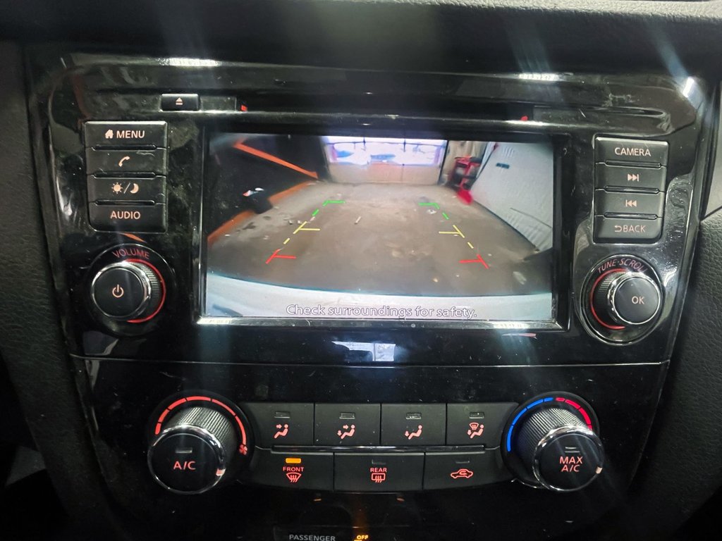 Nissan Qashqai  2023 à St-Jérôme, Québec - 12 - w1024h768px