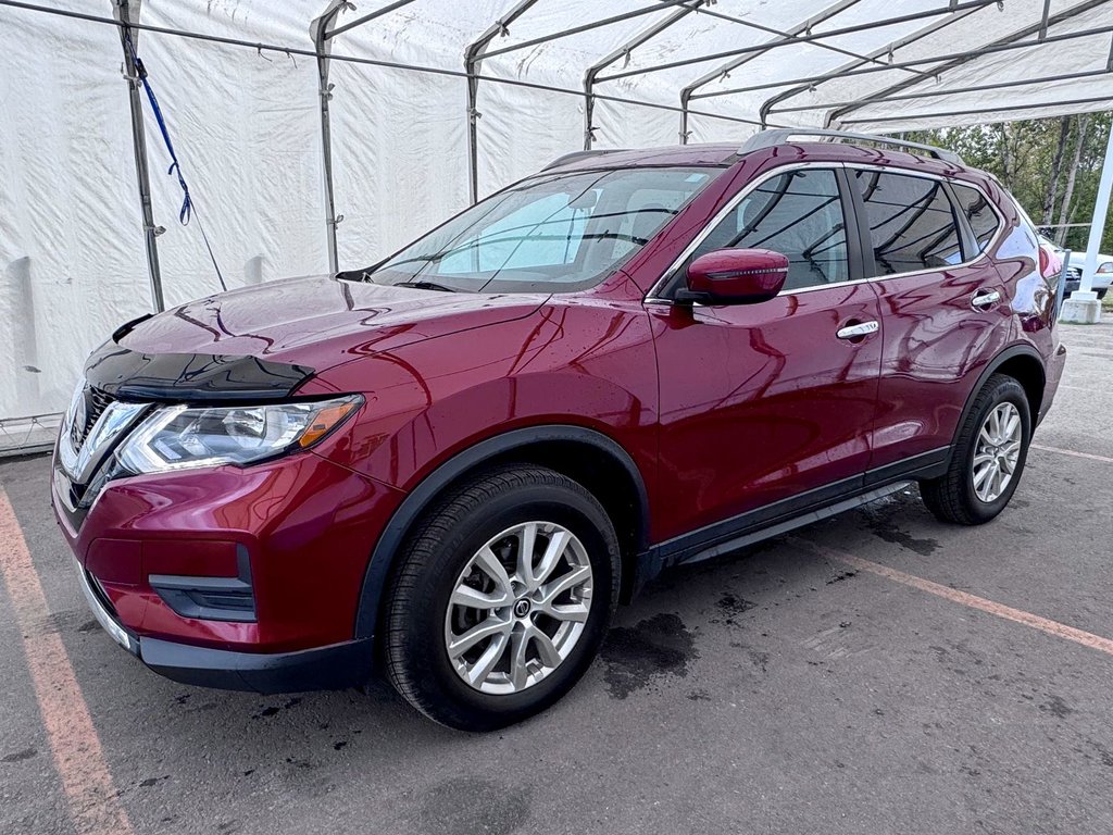 2020 Nissan Rogue in St-Jérôme, Quebec - 1 - w1024h768px