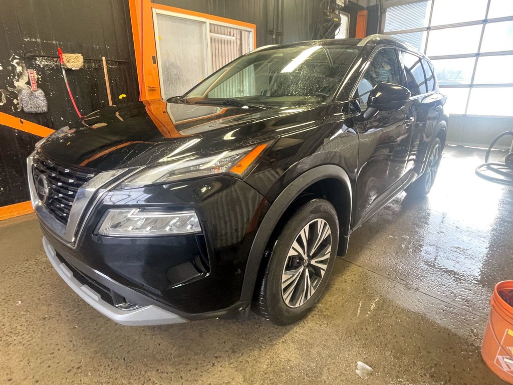 Nissan Rogue  2021 à St-Jérôme, Québec - 1 - w1024h768px