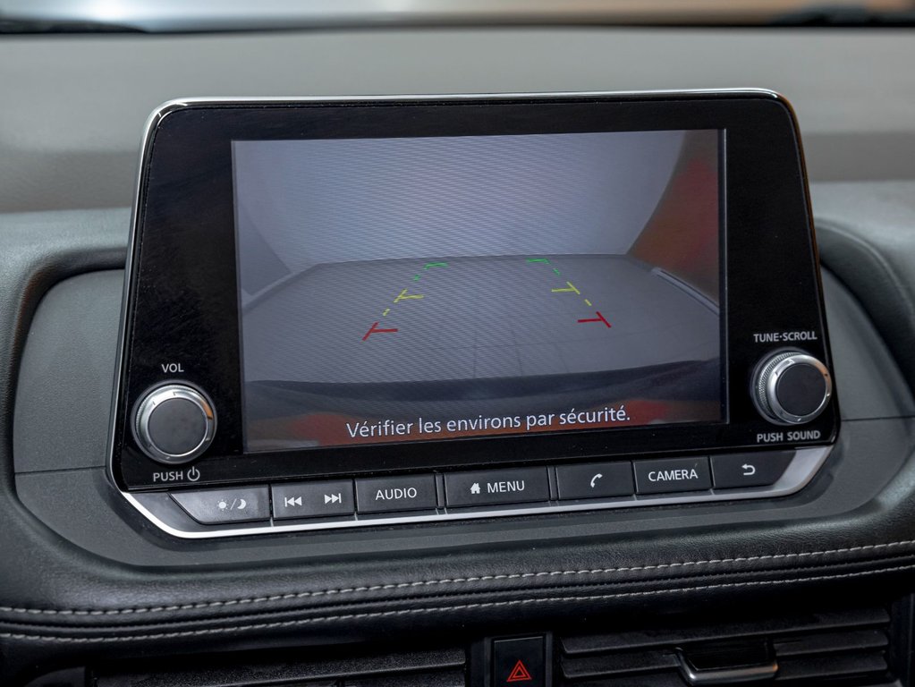 Nissan Rogue  2021 à St-Jérôme, Québec - 16 - w1024h768px