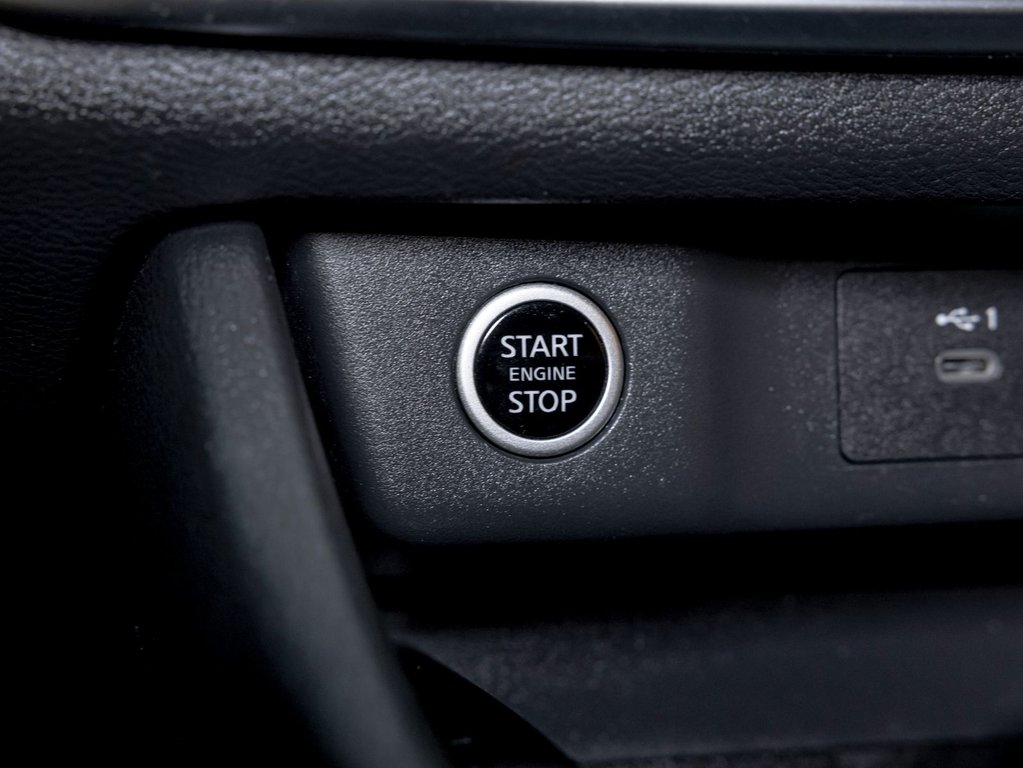 Nissan Rogue  2021 à St-Jérôme, Québec - 25 - w1024h768px