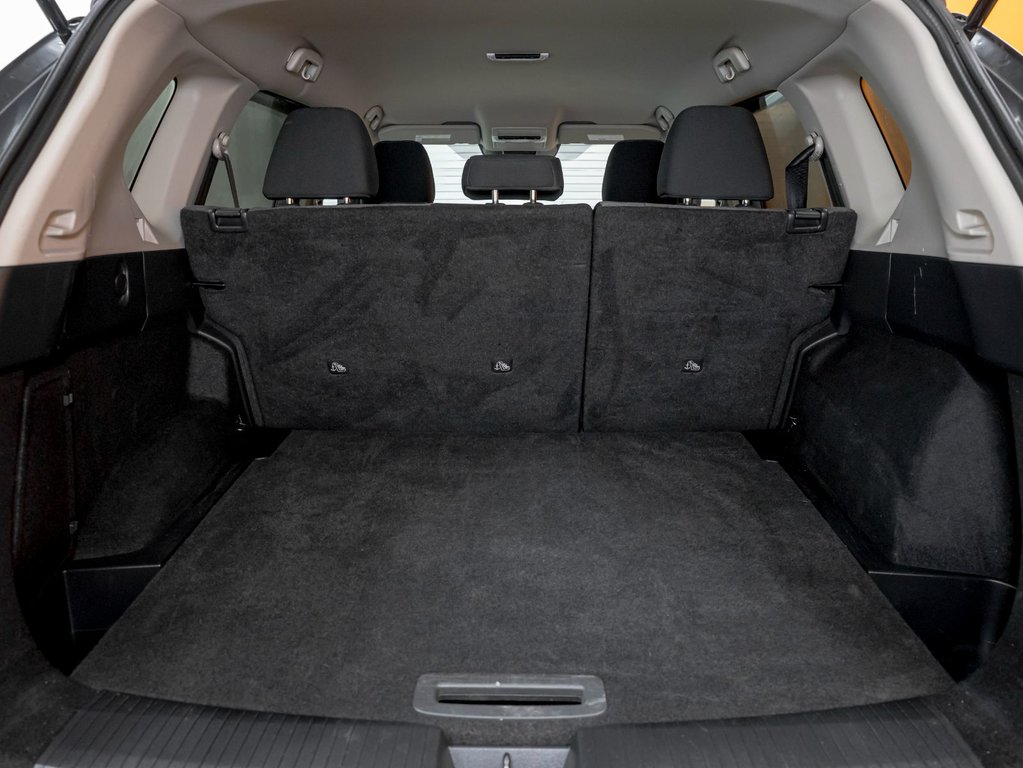 Nissan Rogue  2021 à St-Jérôme, Québec - 28 - w1024h768px