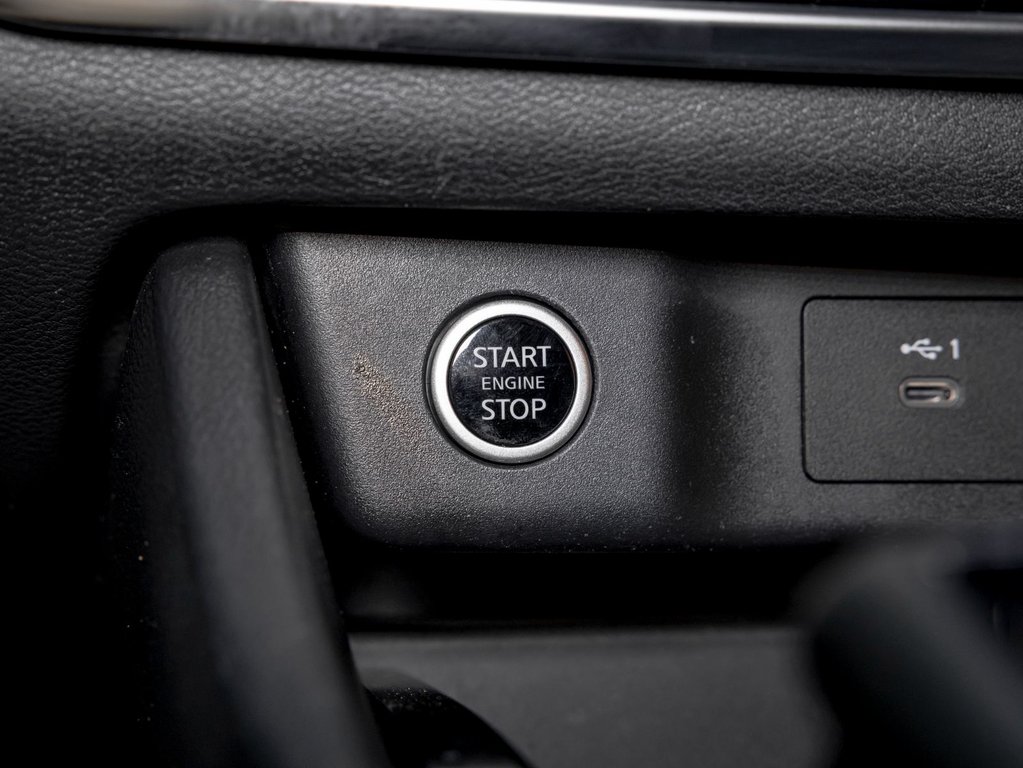 2022 Nissan Rogue in St-Jérôme, Quebec - 27 - w1024h768px