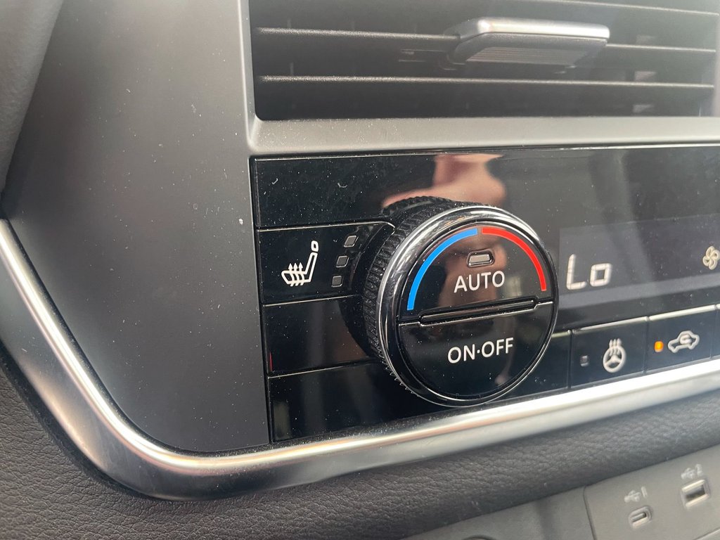 2023 Nissan Rogue in St-Jérôme, Quebec - 13 - w1024h768px