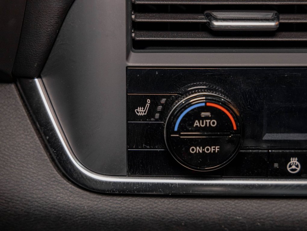 2023 Nissan Rogue in St-Jérôme, Quebec - 22 - w1024h768px