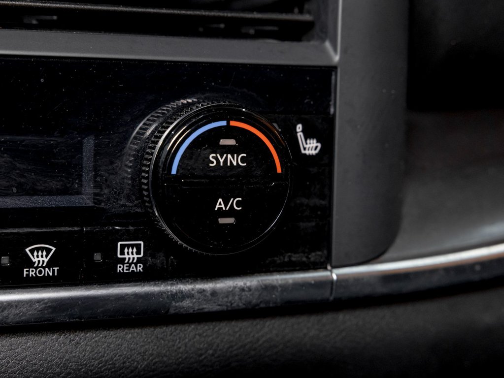 Nissan Rogue  2023 à St-Jérôme, Québec - 22 - w1024h768px