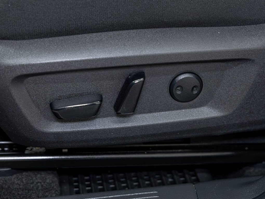 Nissan Rogue  2023 à St-Jérôme, Québec - 27 - w1024h768px