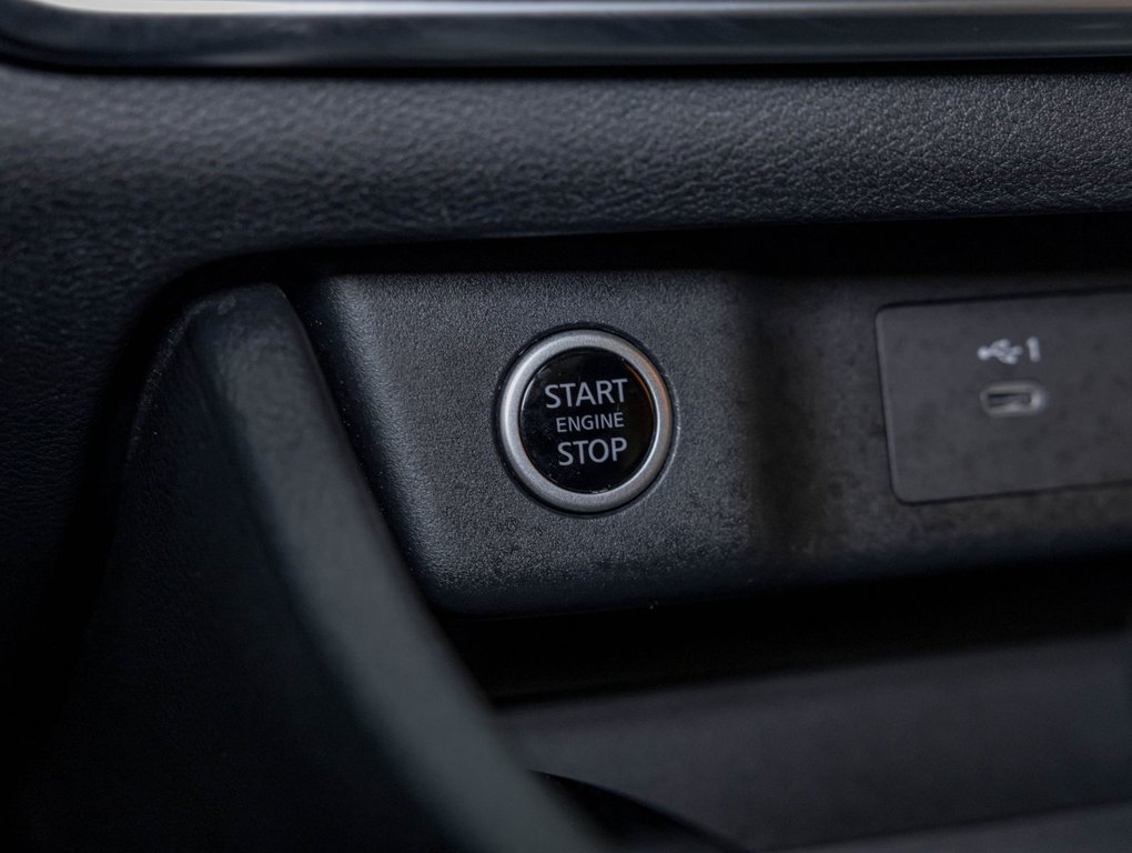 Nissan Rogue  2023 à St-Jérôme, Québec - 29 - w1024h768px