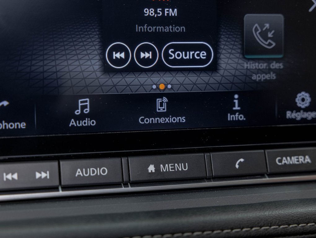 Nissan Rogue  2024 à St-Jérôme, Québec - 18 - w1024h768px