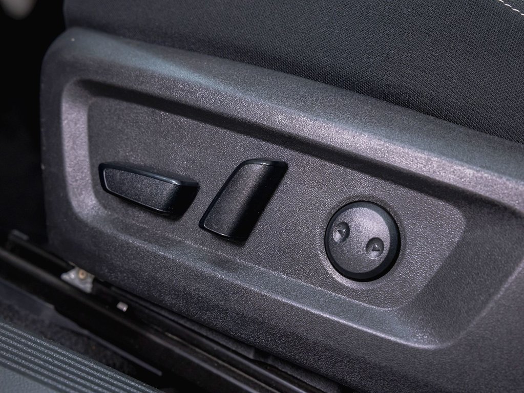 Nissan Rogue  2024 à St-Jérôme, Québec - 25 - w1024h768px