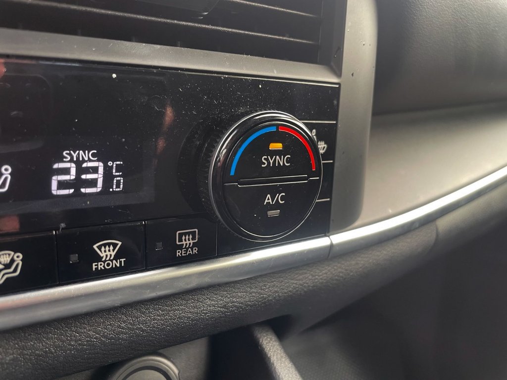 Nissan Rogue  2024 à St-Jérôme, Québec - 16 - w1024h768px