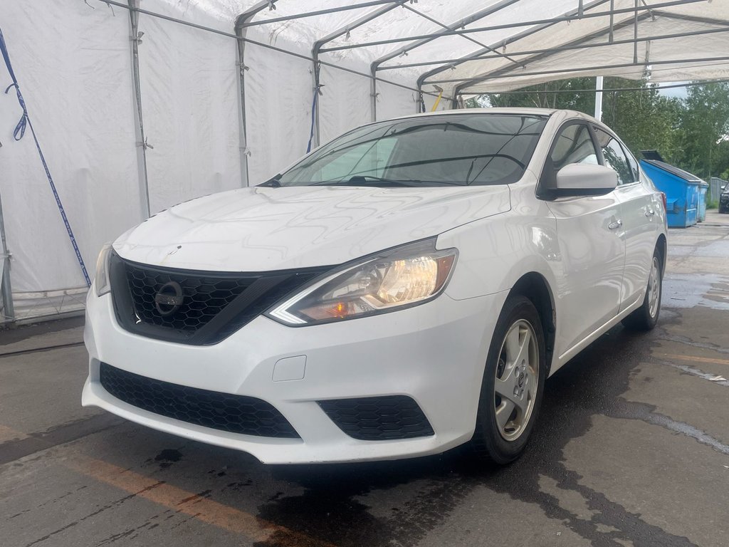 Nissan Sentra  2017 à St-Jérôme, Québec - 1 - w1024h768px