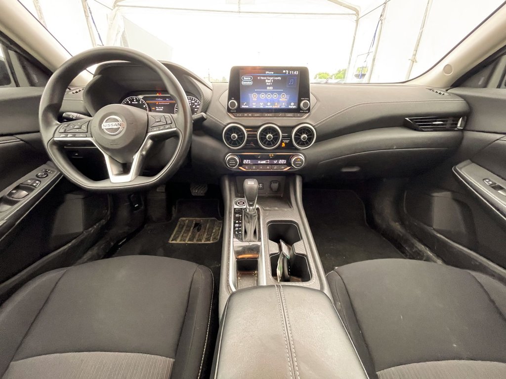 Nissan Sentra  2023 à St-Jérôme, Québec - 10 - w1024h768px