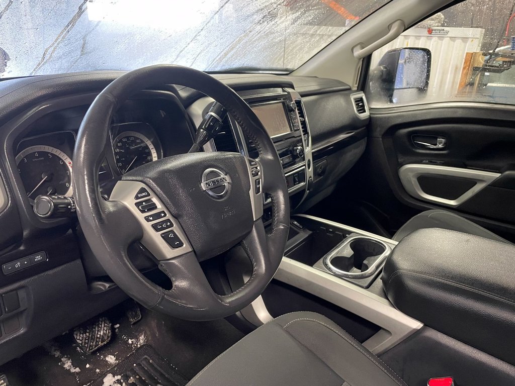 Nissan Titan  2017 à St-Jérôme, Québec - 4 - w1024h768px