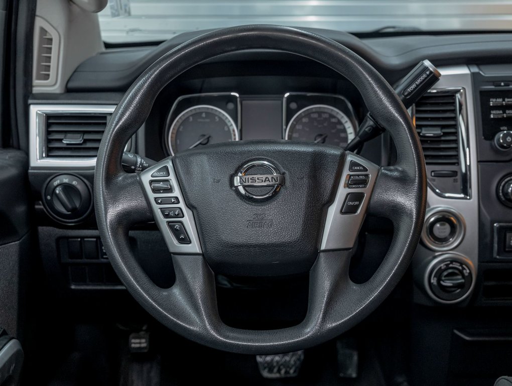 2018 Nissan Titan in St-Jérôme, Quebec - 12 - w1024h768px