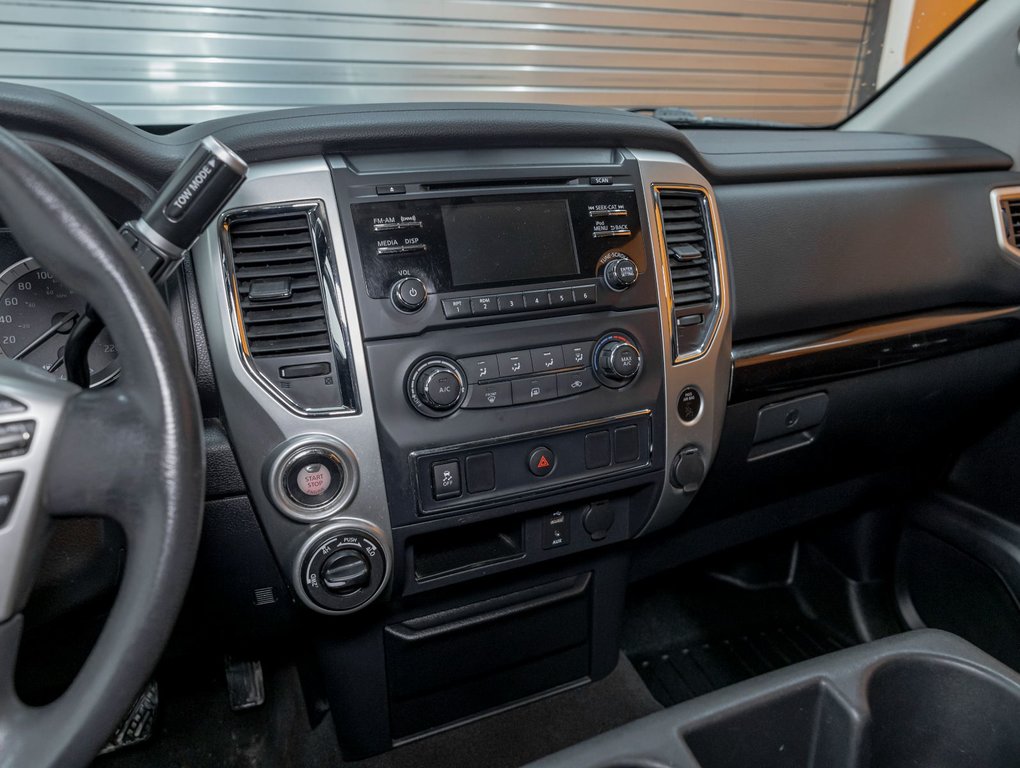 2018 Nissan Titan in St-Jérôme, Quebec - 17 - w1024h768px