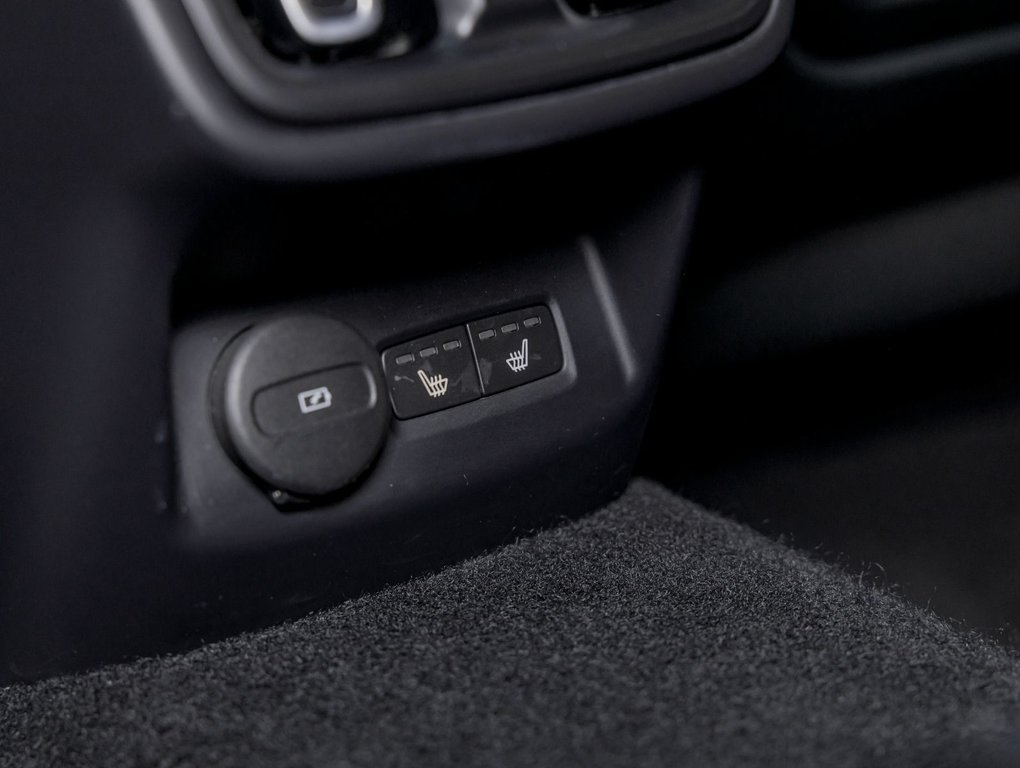 2021 Polestar 2 in St-Jérôme, Quebec - 28 - w1024h768px