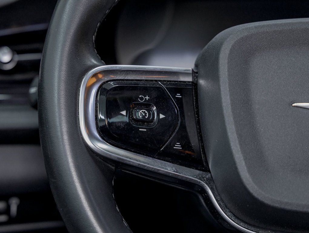 2021 Polestar 2 in St-Jérôme, Quebec - 15 - w1024h768px