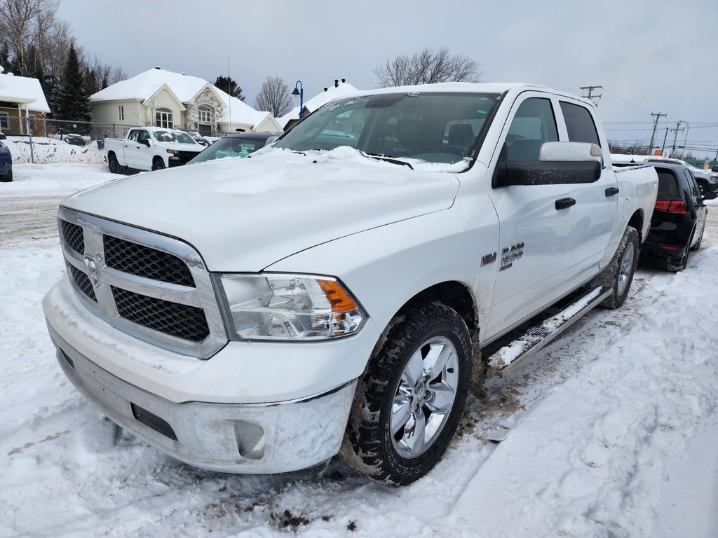 Ram 1500 Classic  2019 à St-Jérôme, Québec - 1 - w1024h768px