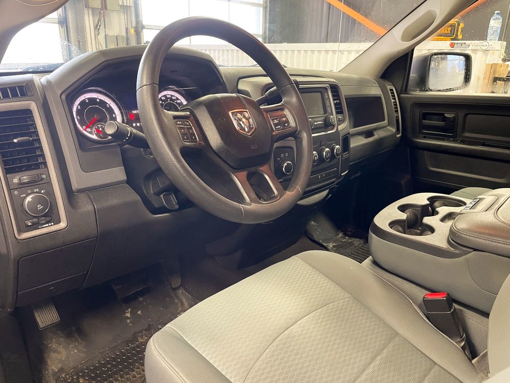 2019 Ram 1500 Classic in St-Jérôme, Quebec - 3 - w1024h768px