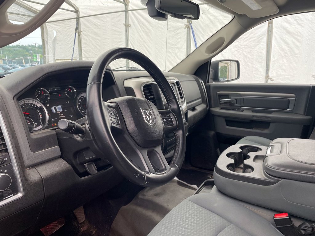 2019 Ram 1500 Classic in St-Jérôme, Quebec - 3 - w1024h768px