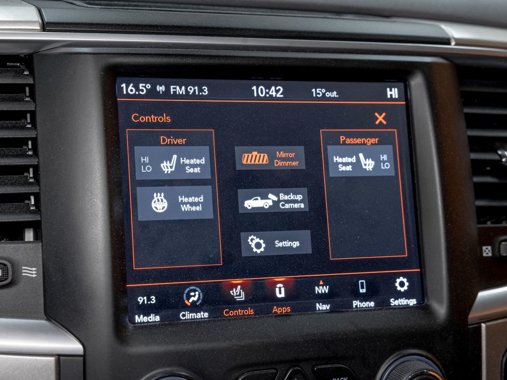 Ram 1500 Classic  2019 à St-Jérôme, Québec - 18 - w1024h768px