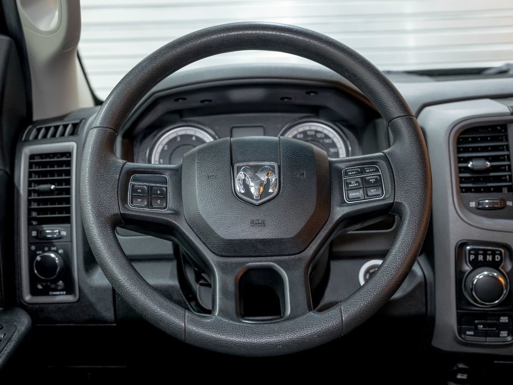 Ram 1500 Classic  2019 à St-Jérôme, Québec - 12 - w1024h768px