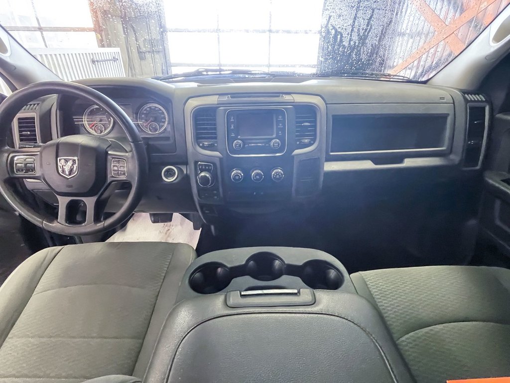 2019 Ram 1500 Classic in St-Jérôme, Quebec - 10 - w1024h768px
