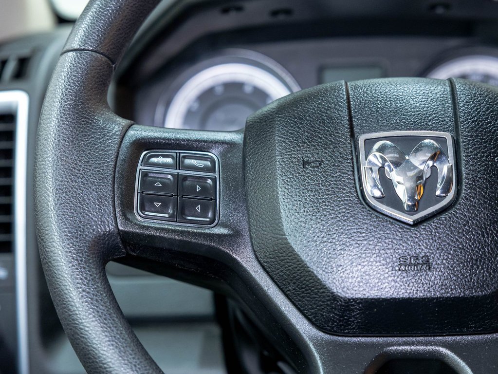 2019 Ram 1500 Classic in St-Jérôme, Quebec - 14 - w1024h768px