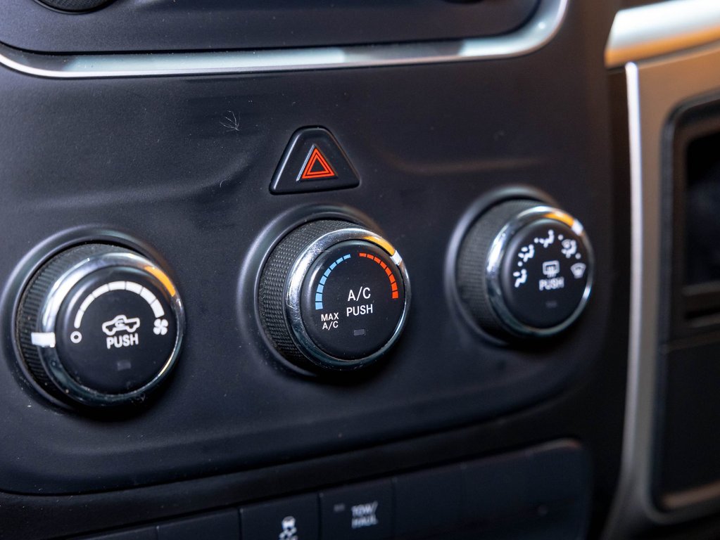 2019 Ram 1500 Classic in St-Jérôme, Quebec - 20 - w1024h768px