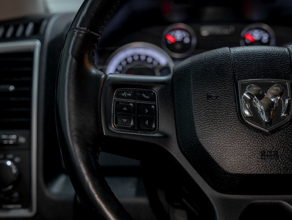 2020 Ram 1500 Classic in St-Jérôme, Quebec - 14 - w1024h768px