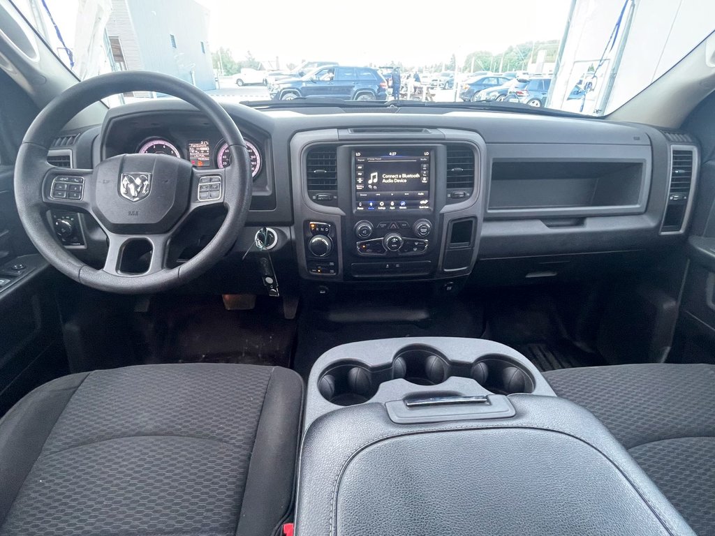 2020 Ram 1500 Classic in St-Jérôme, Quebec - 10 - w1024h768px
