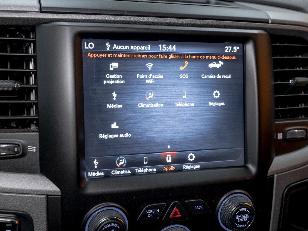 2020 Ram 1500 Classic in St-Jérôme, Quebec - 16 - w1024h768px