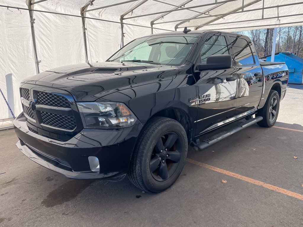 2021 Ram 1500 Classic in St-Jérôme, Quebec - 1 - w1024h768px