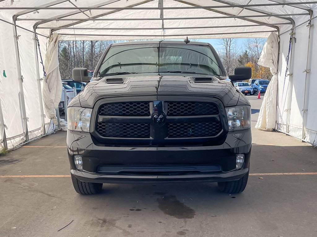 2021 Ram 1500 Classic in St-Jérôme, Quebec - 4 - w1024h768px