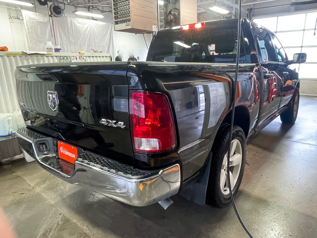 2021 Ram 1500 Classic in St-Jérôme, Quebec - 8 - w1024h768px