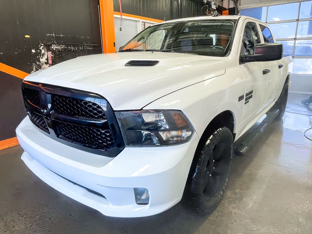 2021 Ram 1500 Classic in St-Jérôme, Quebec - 1 - w1024h768px