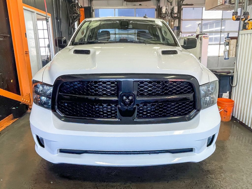 2021 Ram 1500 Classic in St-Jérôme, Quebec - 4 - w1024h768px