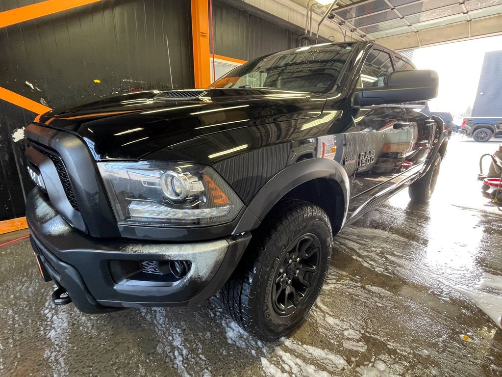 2021 Ram 1500 Classic in St-Jérôme, Quebec - 1 - w1024h768px