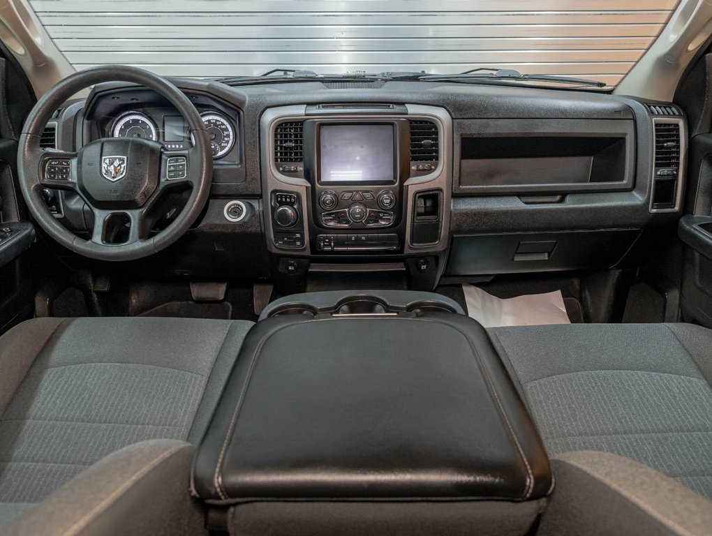 2021 Ram 1500 Classic in St-Jérôme, Quebec - 11 - w1024h768px