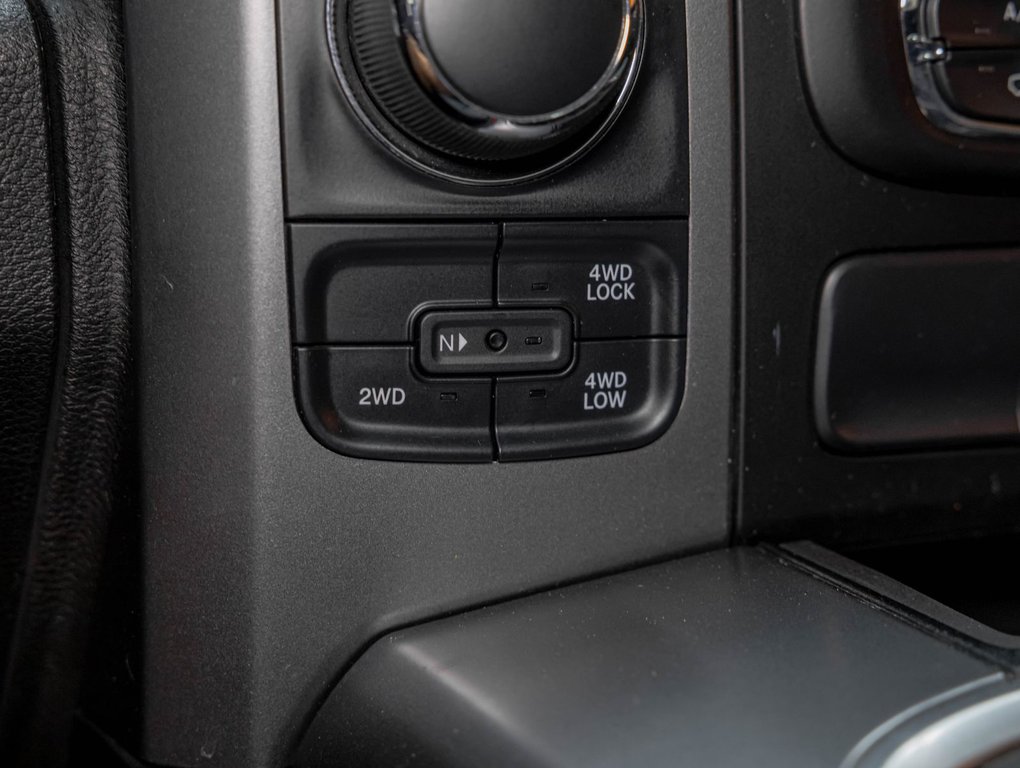 2021 Ram 1500 Classic in St-Jérôme, Quebec - 24 - w1024h768px