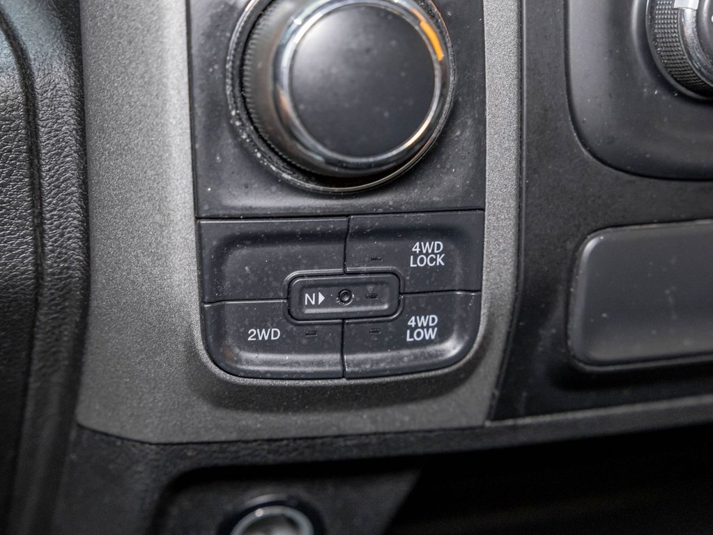 2021 Ram 1500 Classic in St-Jérôme, Quebec - 22 - w1024h768px
