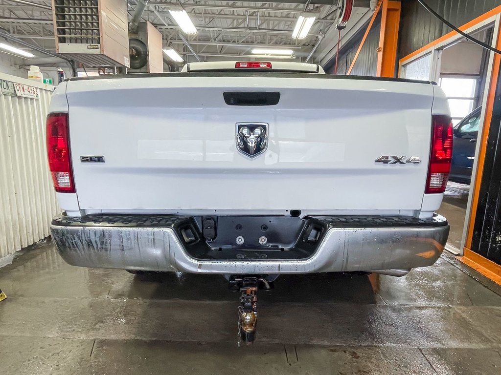 2022 Ram 1500 Classic in St-Jérôme, Quebec - 6 - w1024h768px