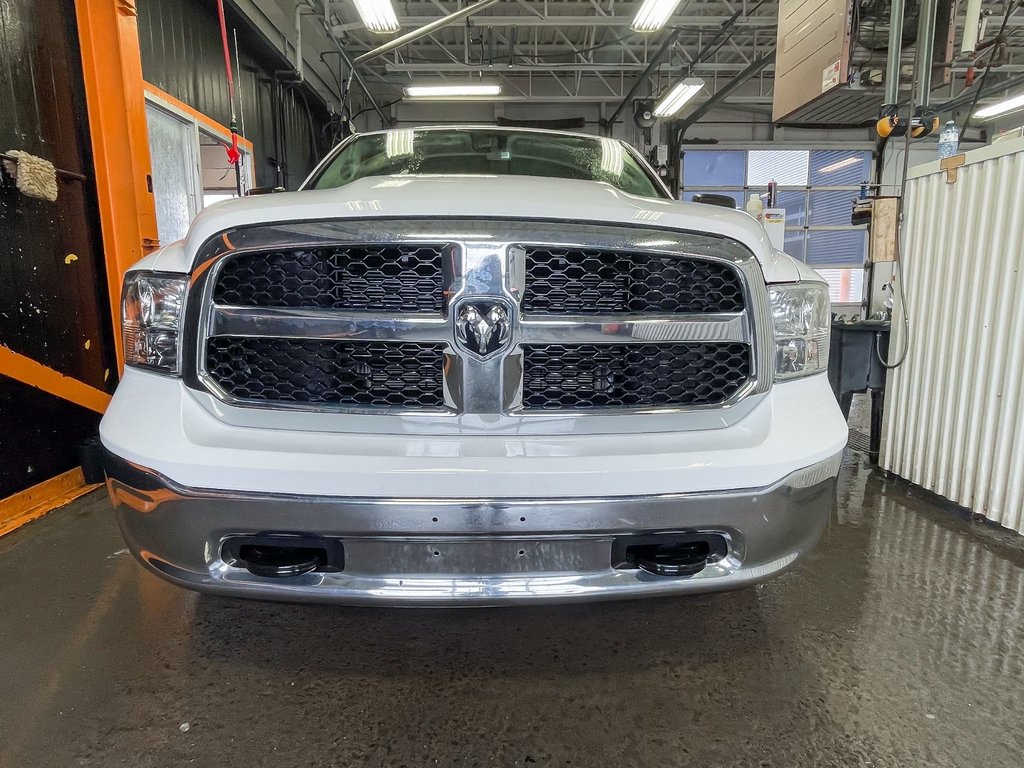 Ram 1500 Classic  2022 à St-Jérôme, Québec - 4 - w1024h768px