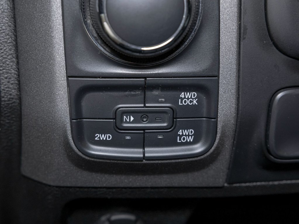 2022 Ram 1500 Classic in St-Jérôme, Quebec - 21 - w1024h768px