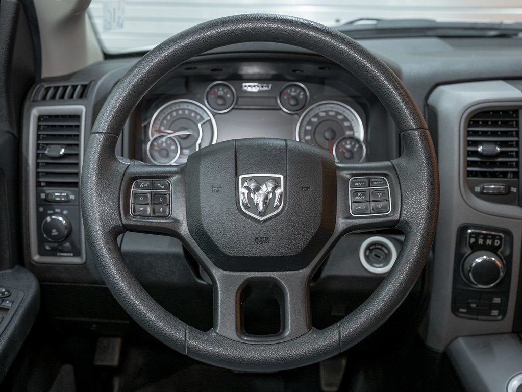 2022 Ram 1500 Classic in St-Jérôme, Quebec - 12 - w1024h768px