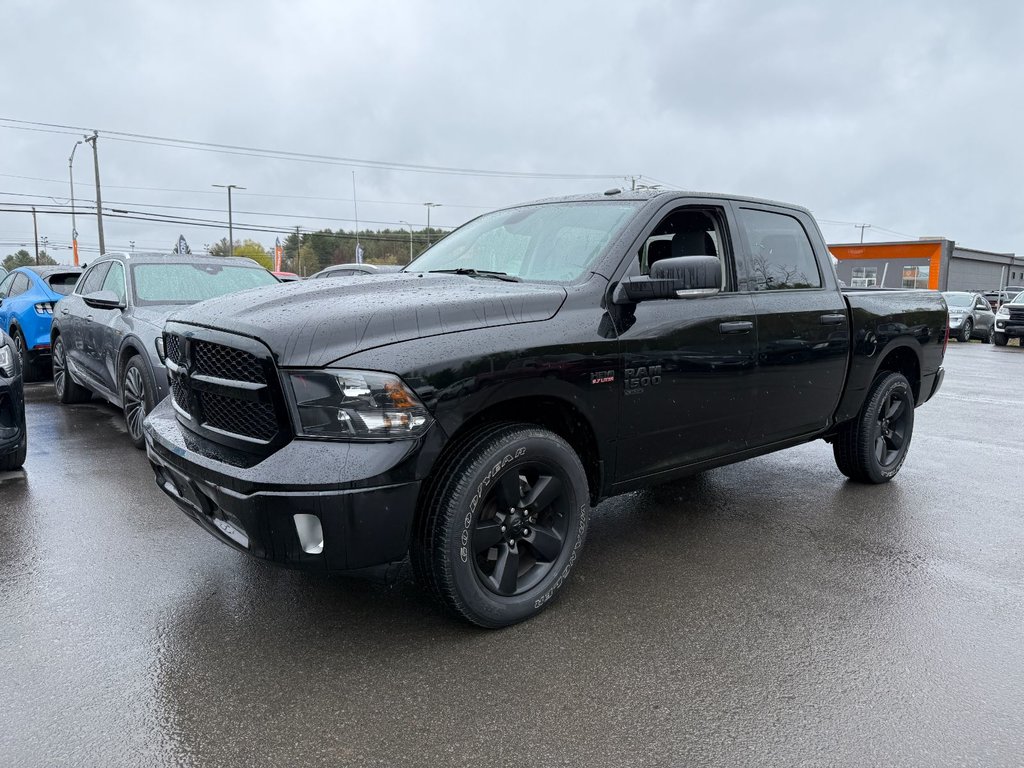 Ram 1500 Classic  2022 à St-Jérôme, Québec - 1 - w1024h768px