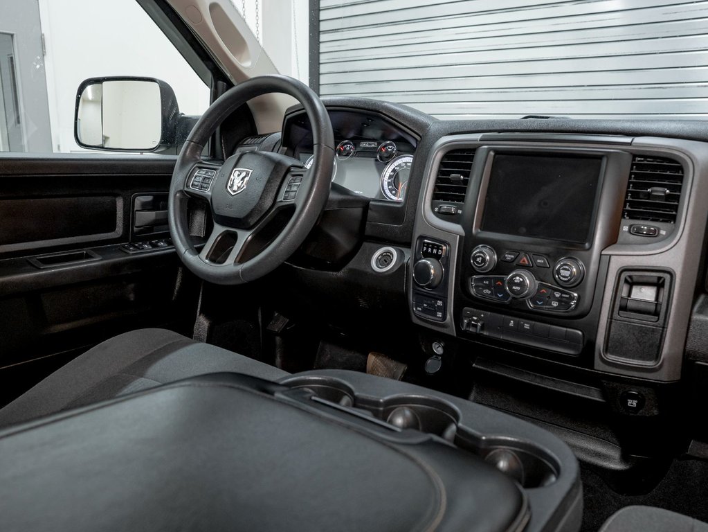 Ram 1500 Classic  2022 à St-Jérôme, Québec - 24 - w1024h768px